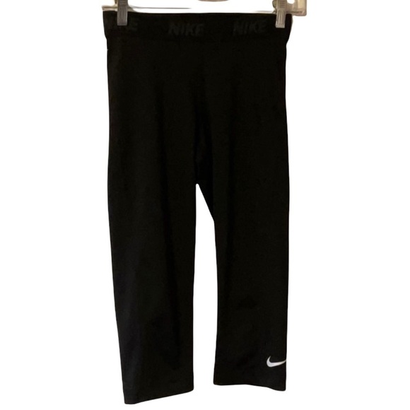 NIKE Dri Fit Crop Leggings - Picture 1 of 4